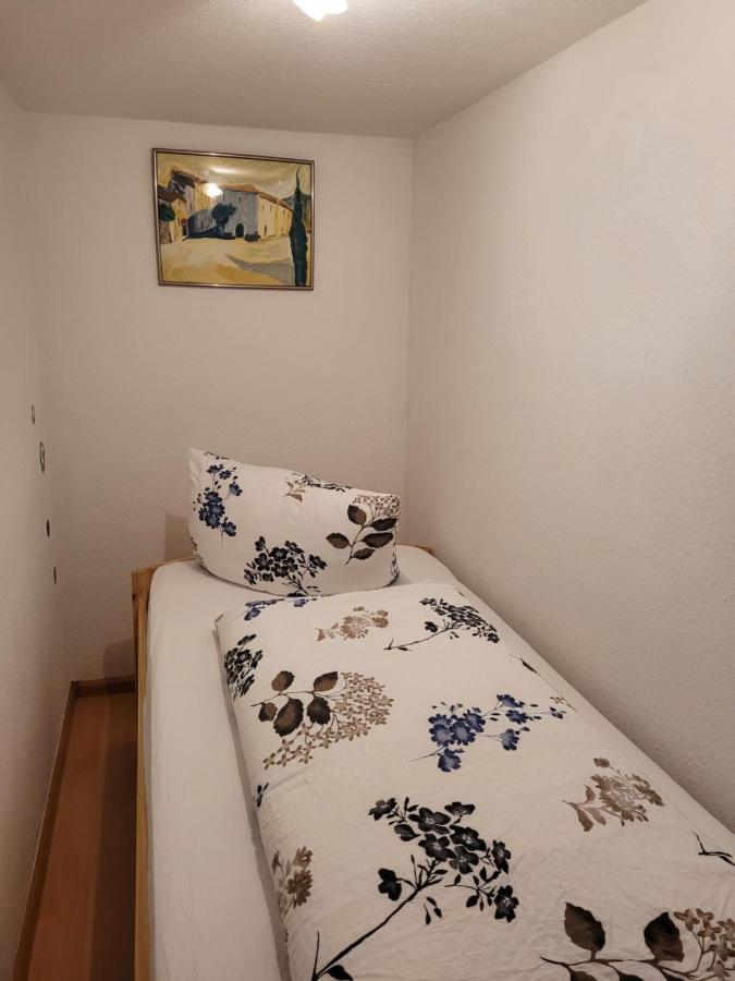 אטנהיים Ferienwohnung Oestreich מראה חיצוני תמונה